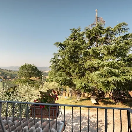 Agroturismo Assisi La Rocca *