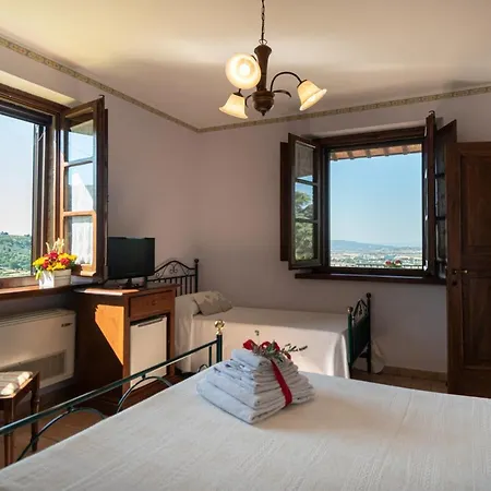 Agroturismo Assisi La Rocca *