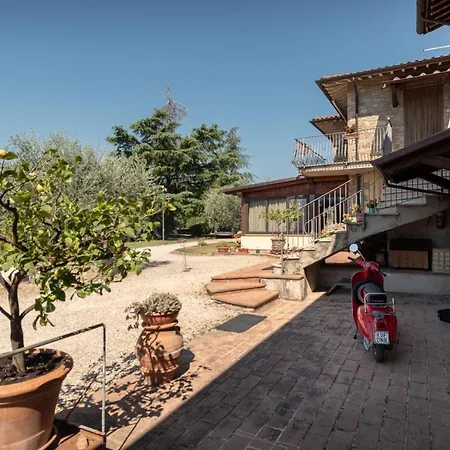 La Rocca Assisi Farmház *