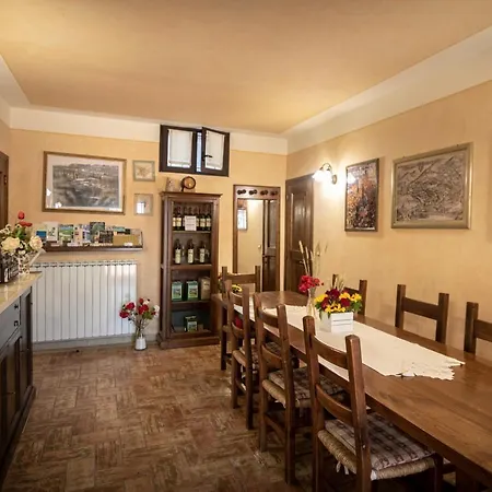 Farmház La Rocca Assisi *